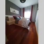 Piso céntrico con piscina,parking y jacuzzi