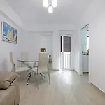 San Basilio, nuevo apartamento con parking junto al casco histórico