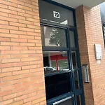 Apartamento Ciudad Jardin Con Parking
