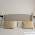 Coliseum Boutique Apartments