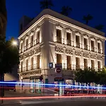 Coliseum Boutique Apartments