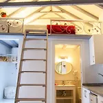 La Casa De La Costurera