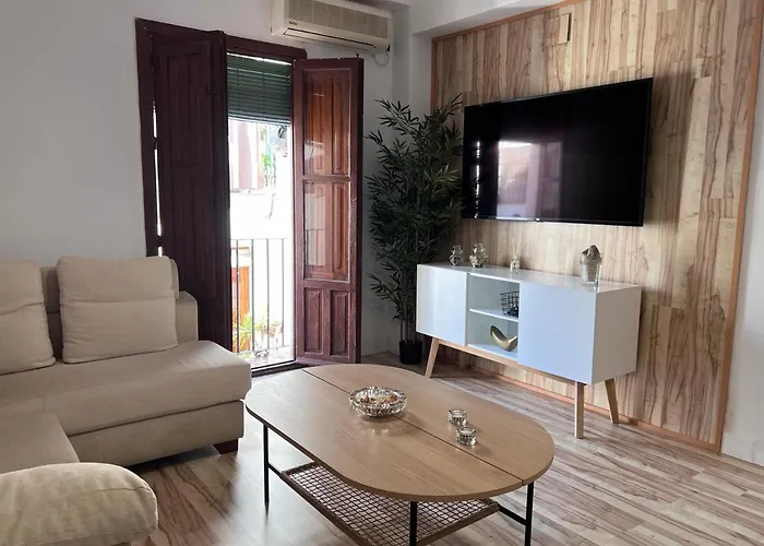 Apartamento con patio para 4 en el casco histórico