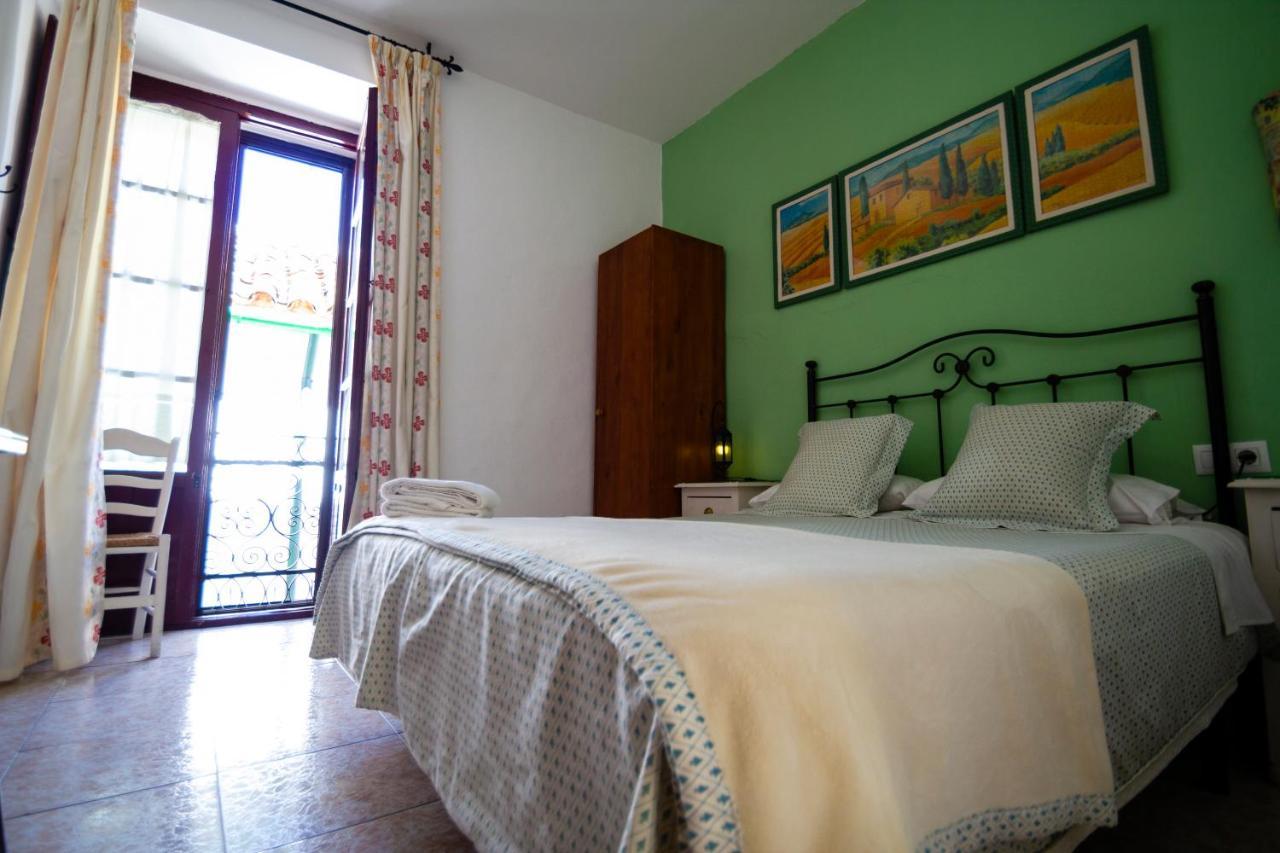 El Portillo Guest house 2*