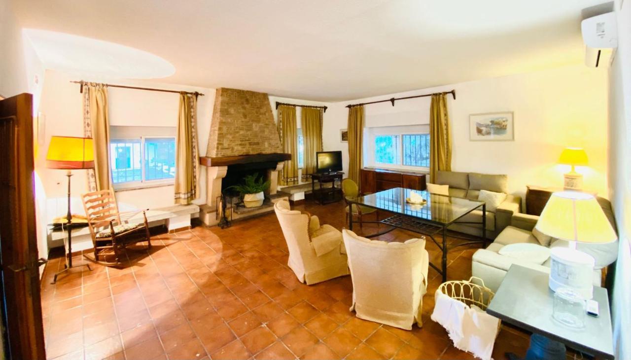 Сasa de vacaciones Vivienda Rural H Ballesteros