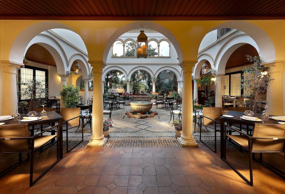 Eurostars Conquistador 4*