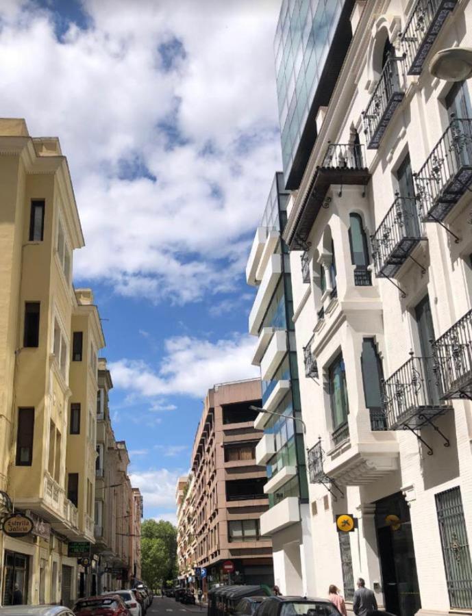 ático Luz De Parking Gratis Apartamento *