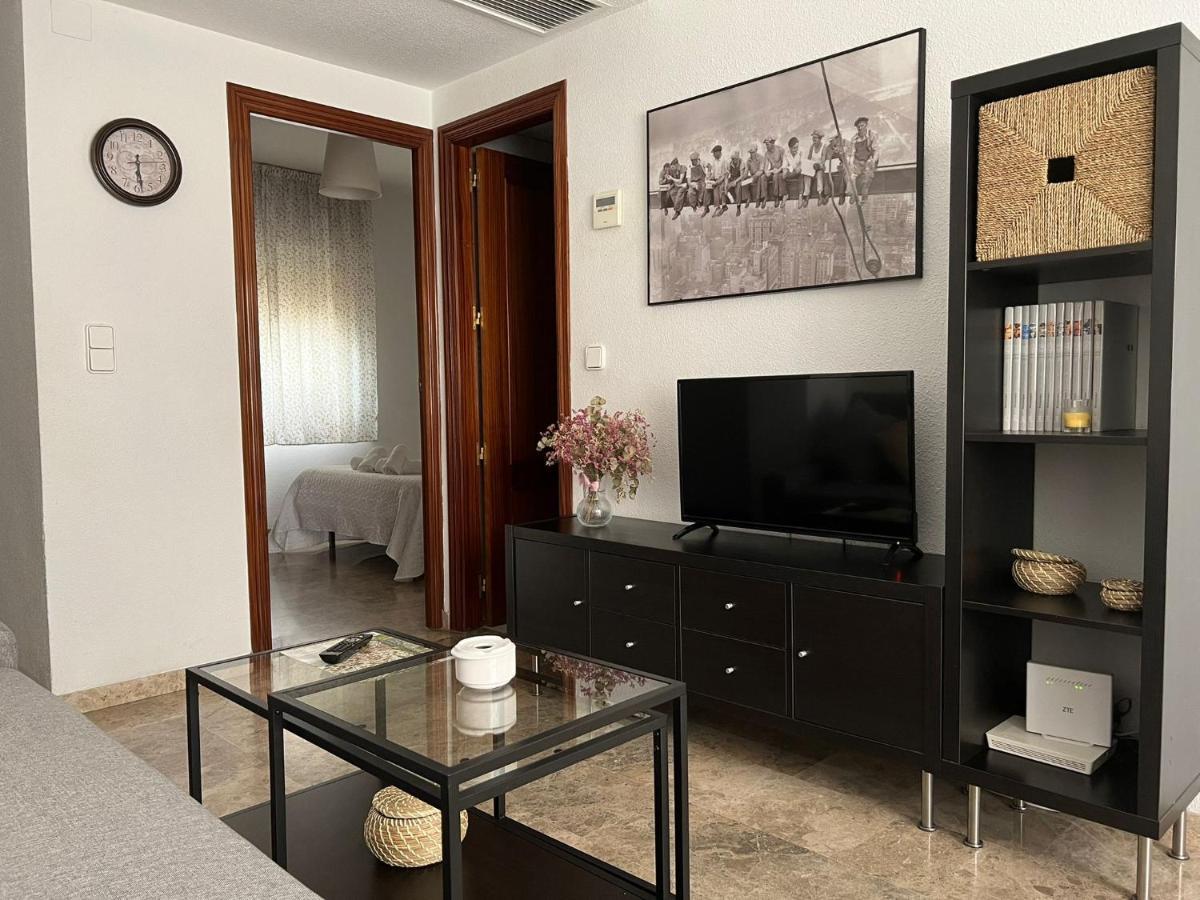 Apartment Ciudad Jardin Con Parking Cordoba