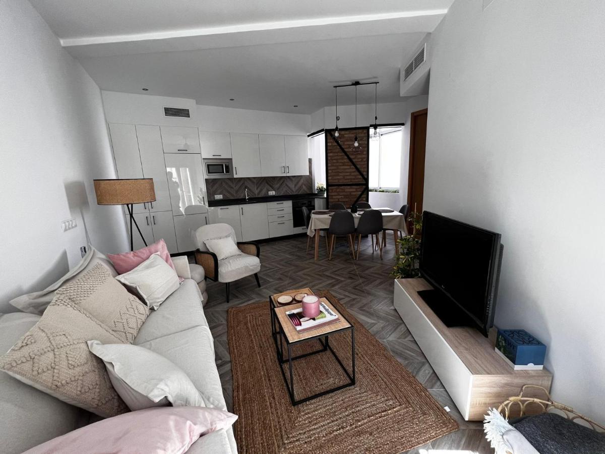 Luxury New 6 Pax Apart Downtown. Apartment