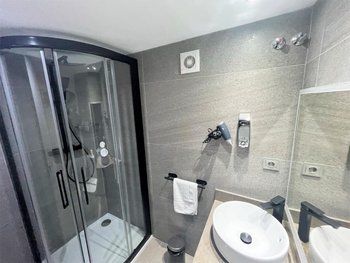Vitium Hotel 2*