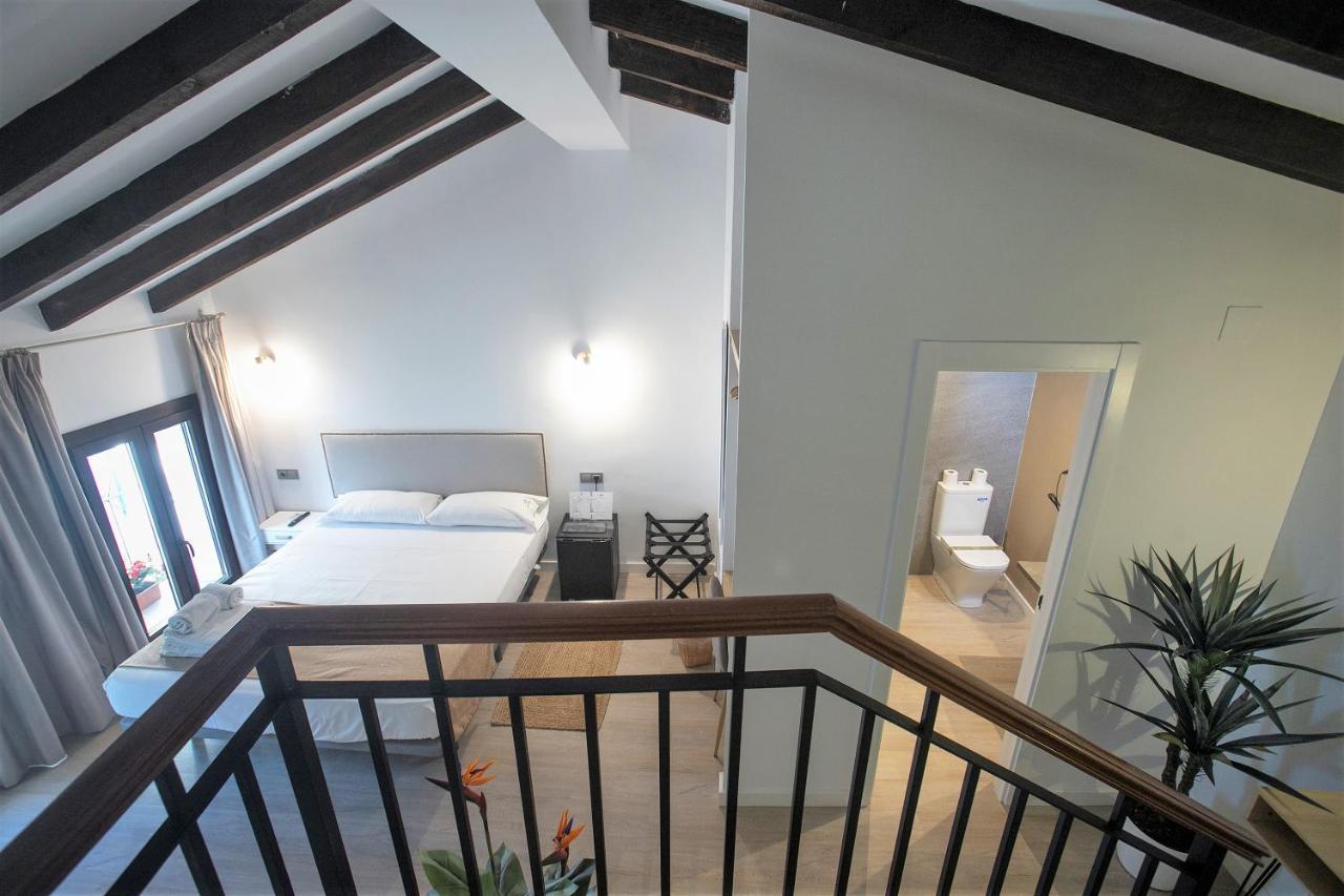 Vitium Hotel 2*