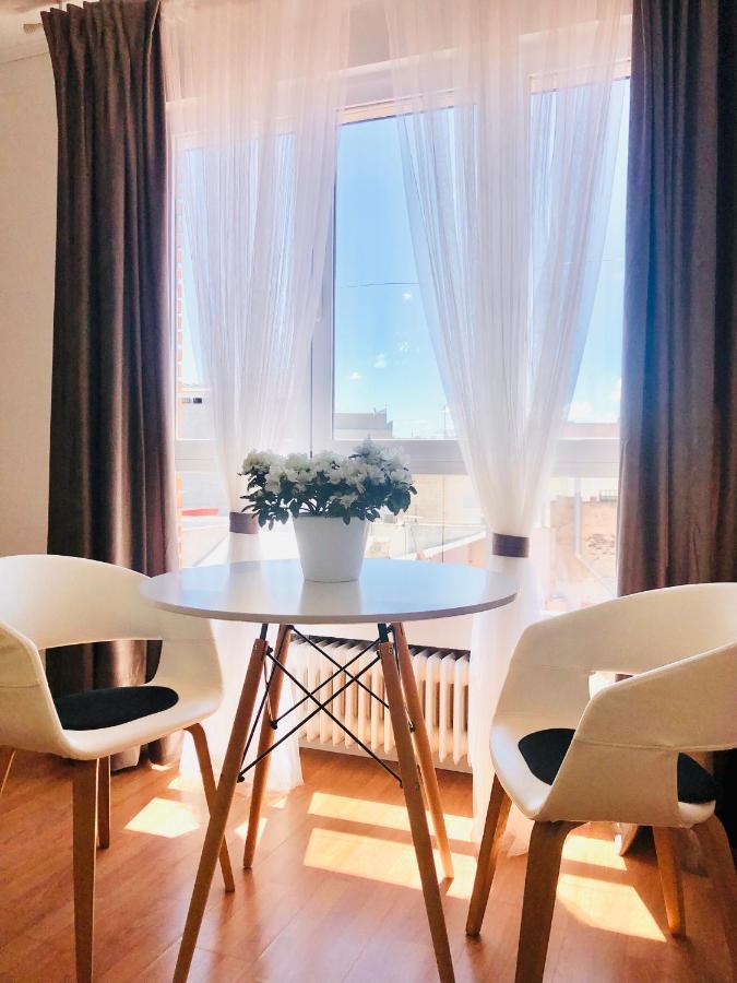 ático Luz De Parking Gratis Apartamento *