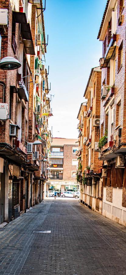 Apartamento Entero, A Diez Minutos De La Juderia, Cochera Opcional