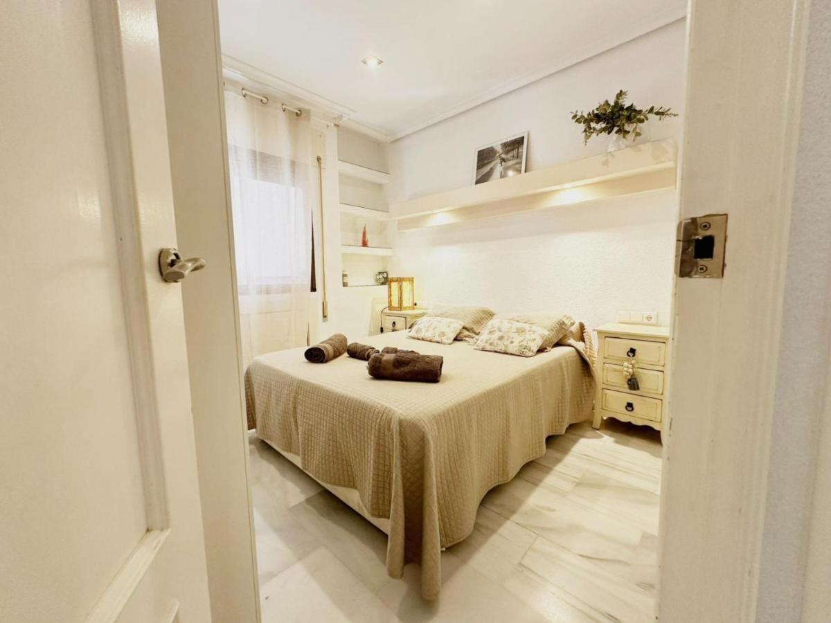 Apartamento Jardines De Colon * Córdoba