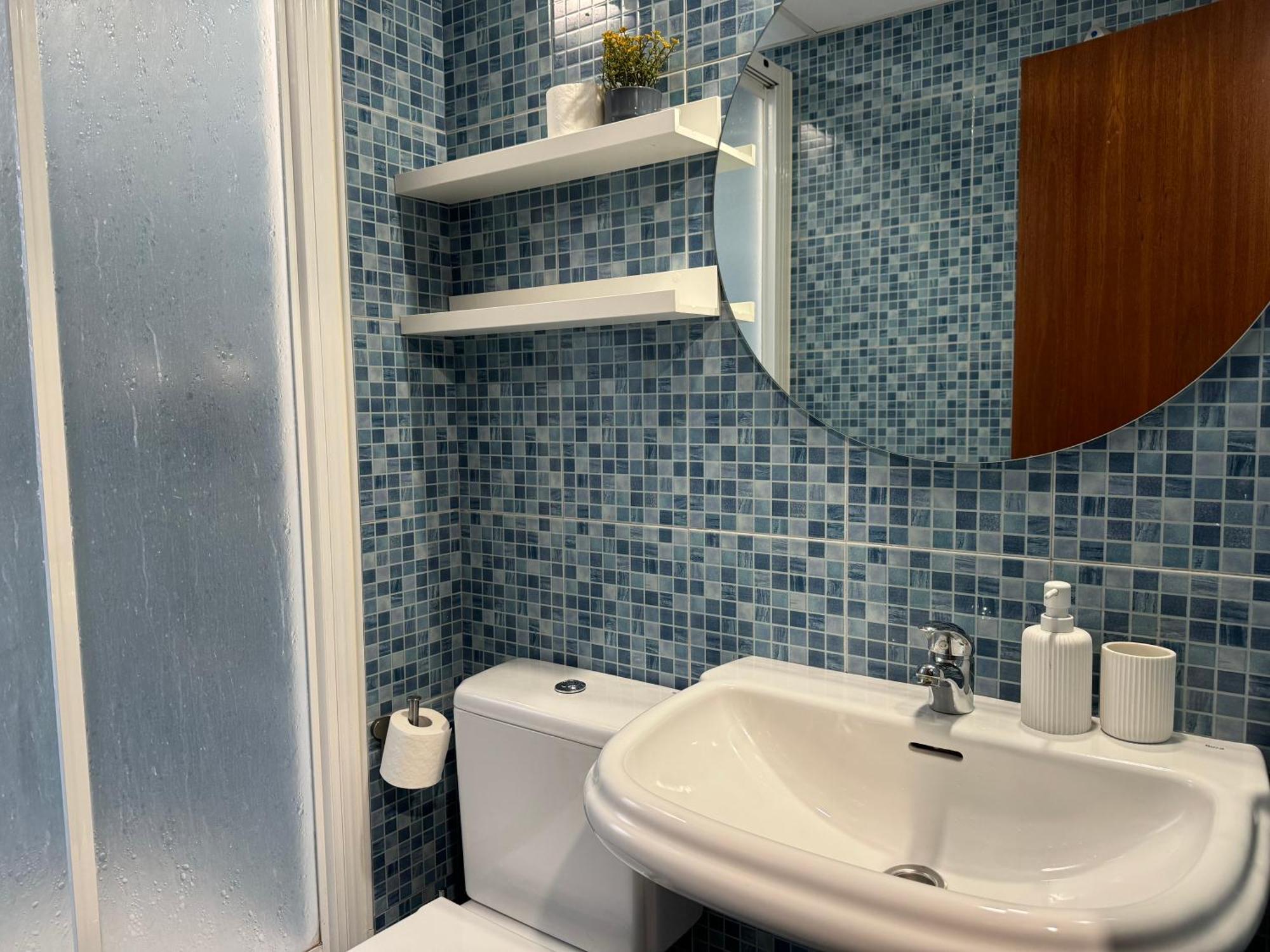 Centrico Con Terraza Y Parking Gratuito Apartamento *
