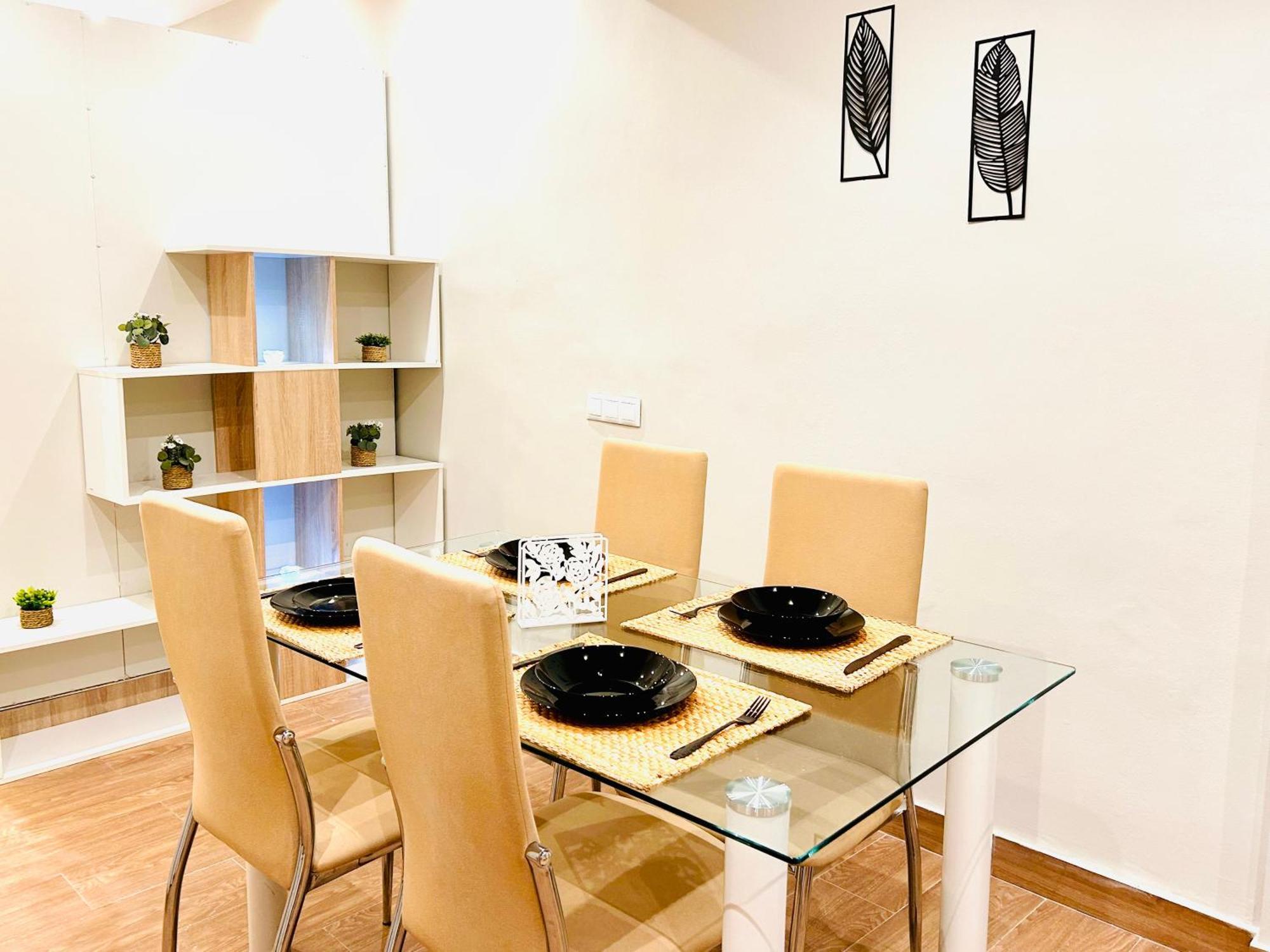 Plaza De Andalucia Con Parking Apartamento