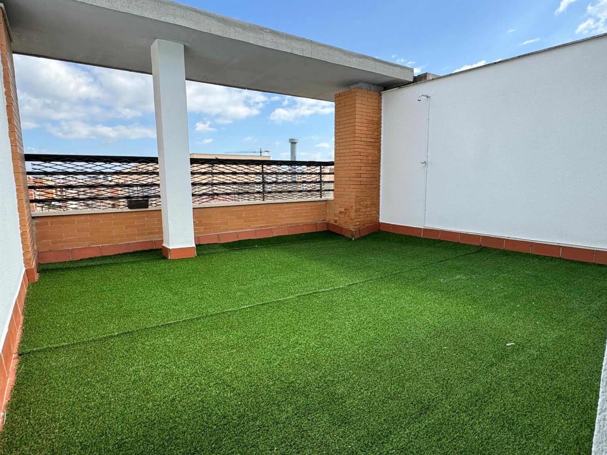 Centrico Con Terraza Y Parking Gratuito * Córdoba