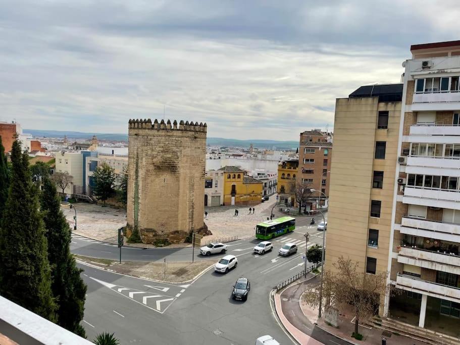 Cordoban Torre Apartment