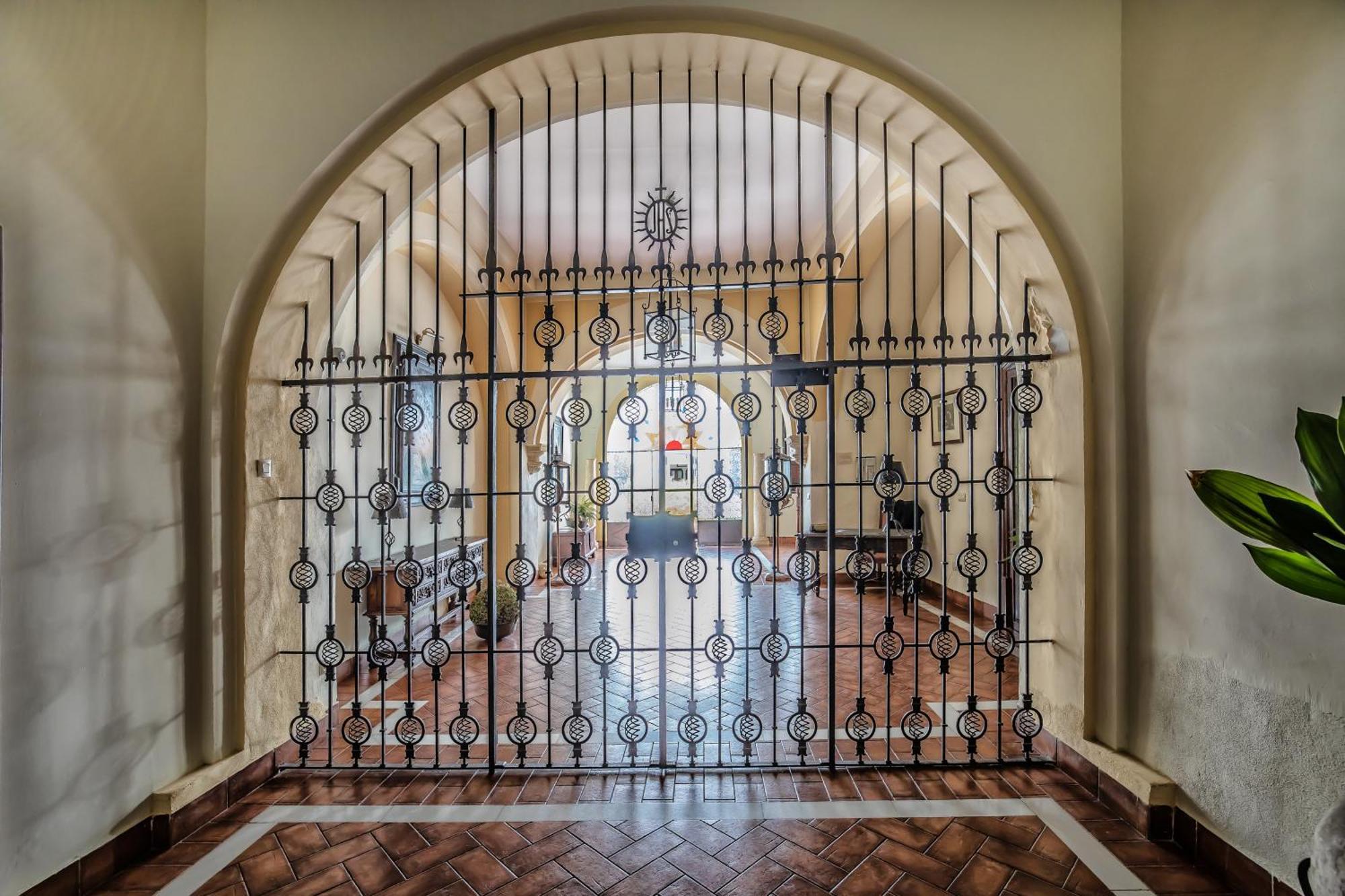 Palacio Marques Vega Armijo & Parking Incluido Apartment