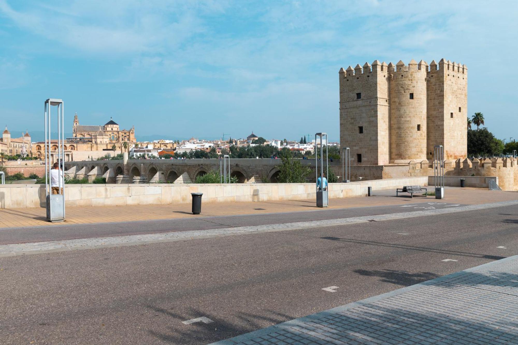 En Puente Y Torre Calahorra Apartamento Córdoba