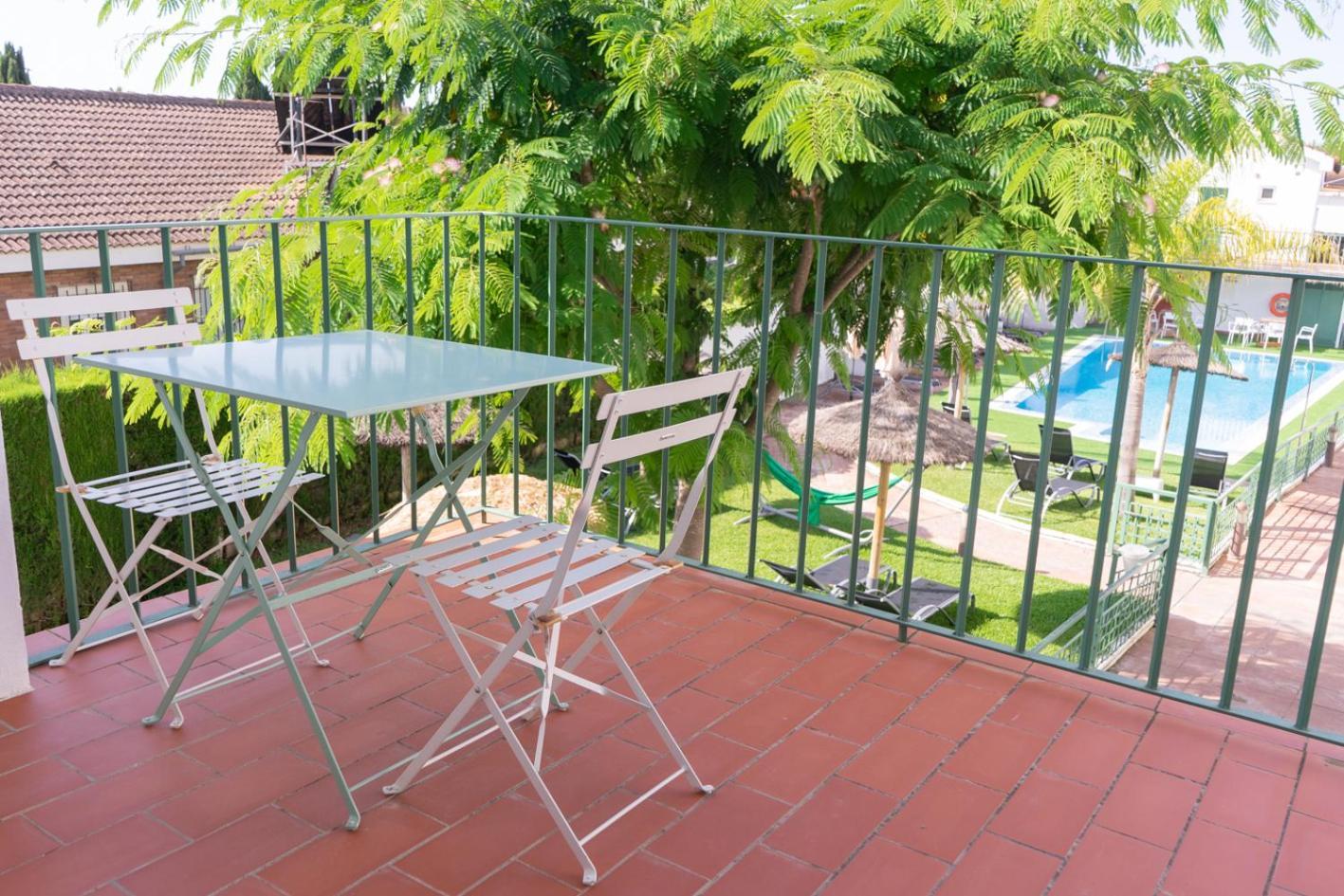Apartamento En Avda Del Brillante 156 *