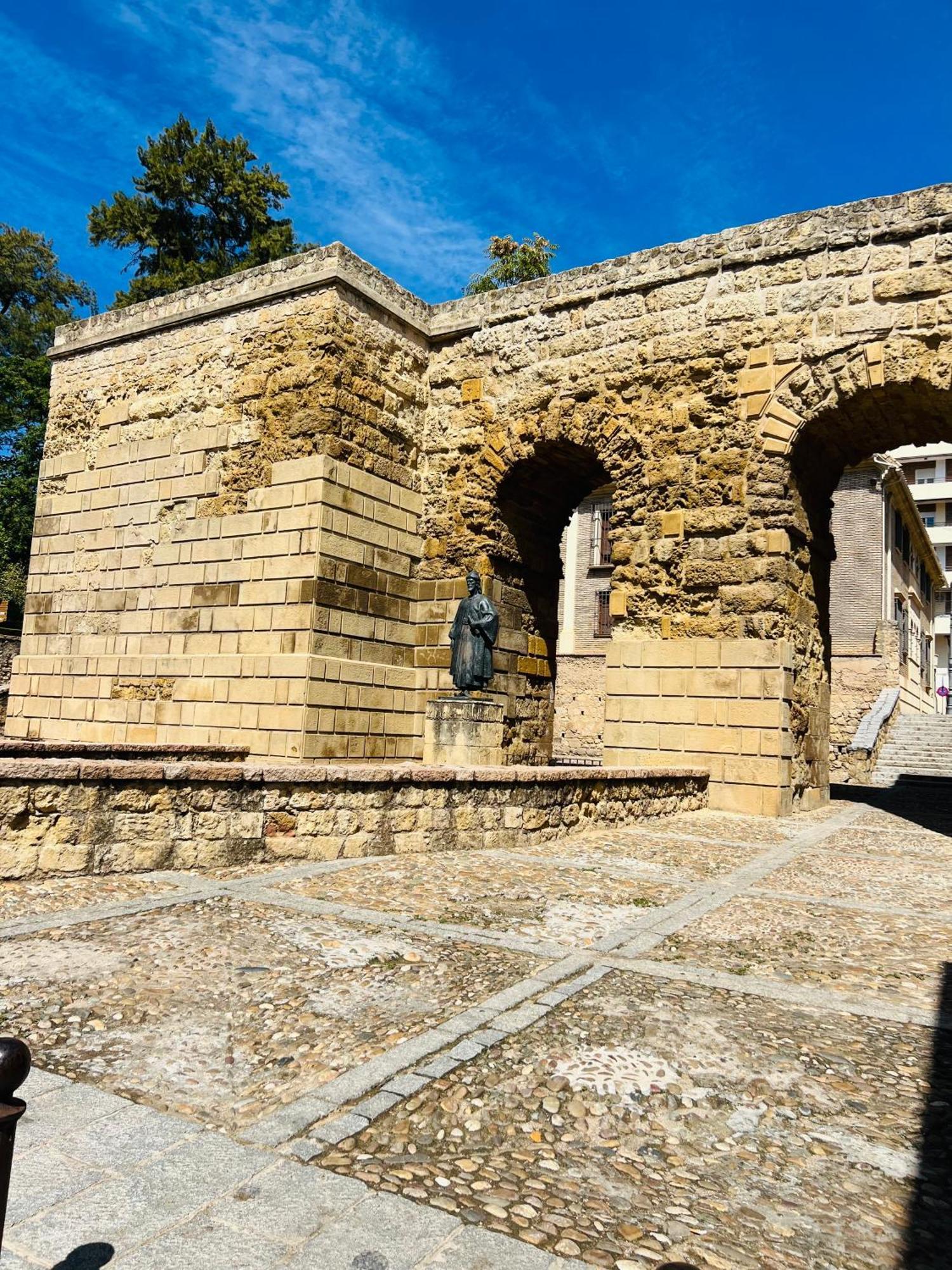 La Muralla * Córdoba