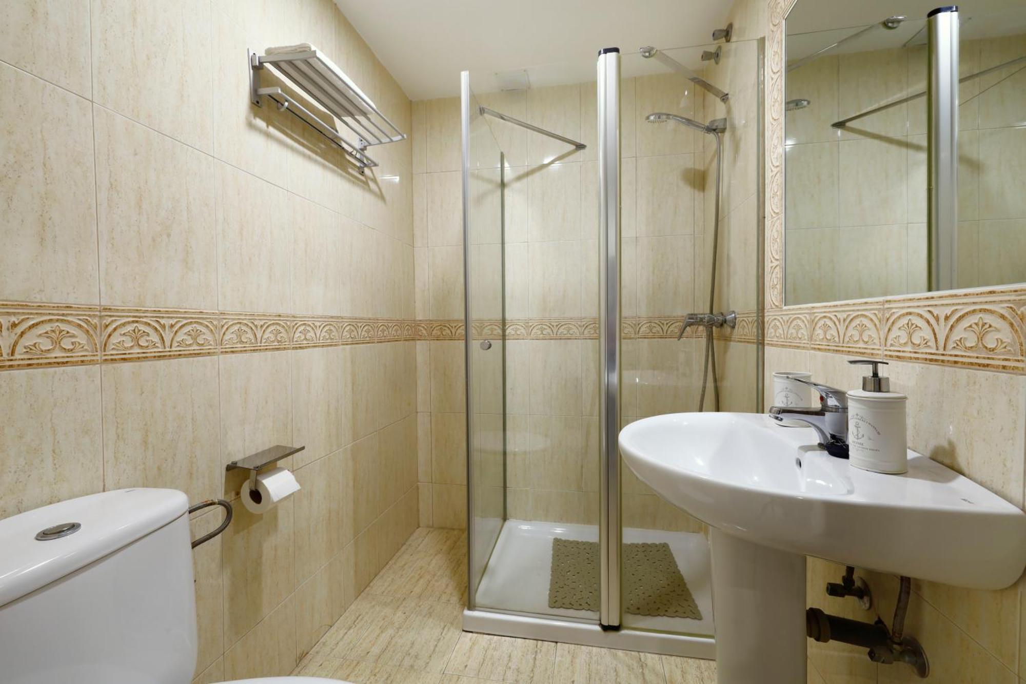 Apartamento Encanto En La Juderia: Con Patio *