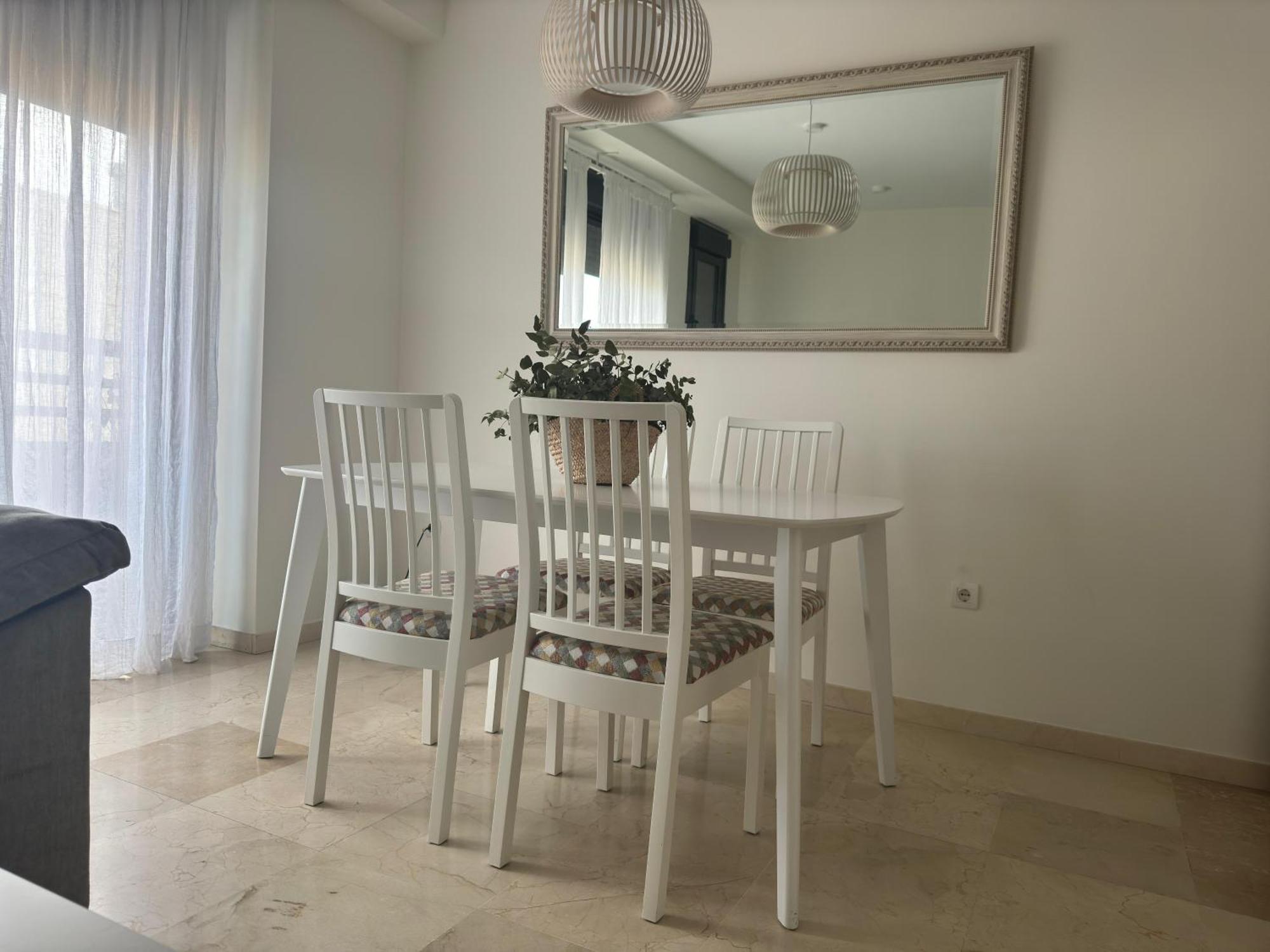 Centrico Con Terraza Y Parking Gratuito Apartamento *