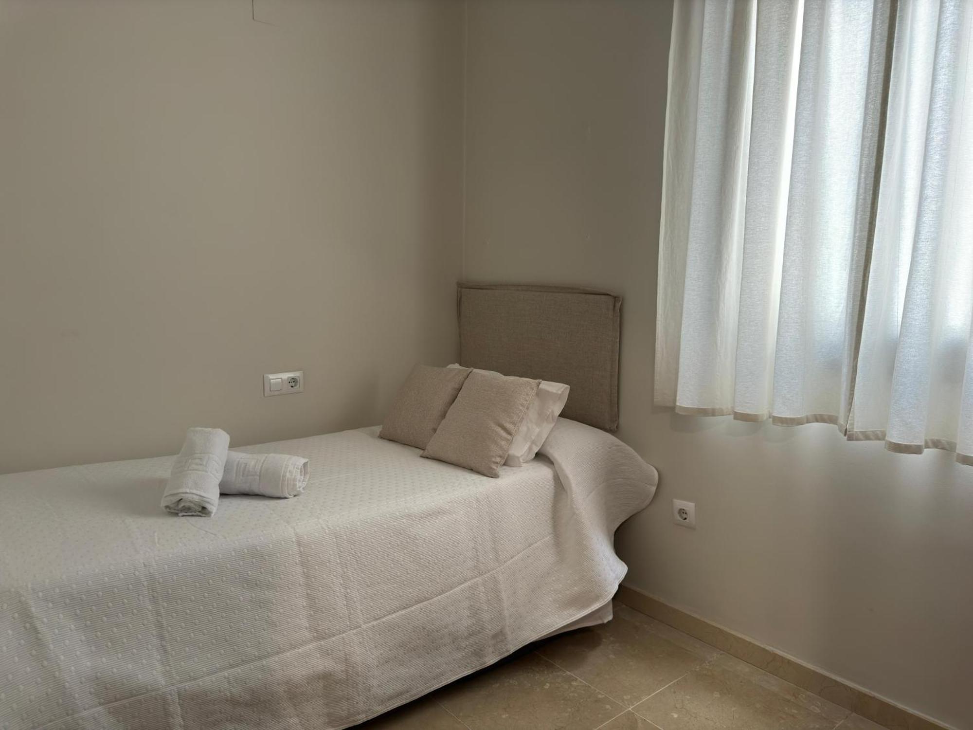 Centrico Con Terraza Y Parking Gratuito Córdoba