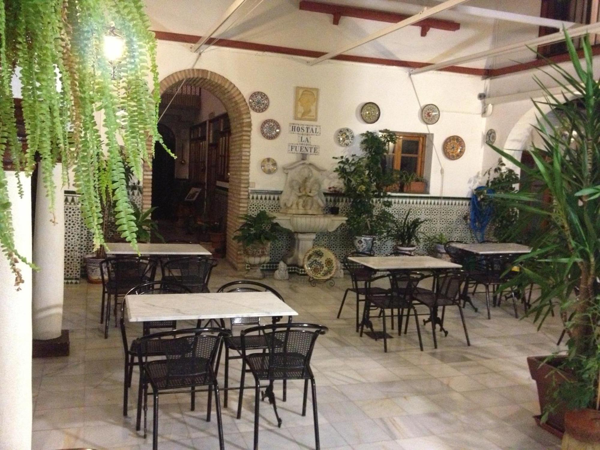 Guest house La Fuente *
