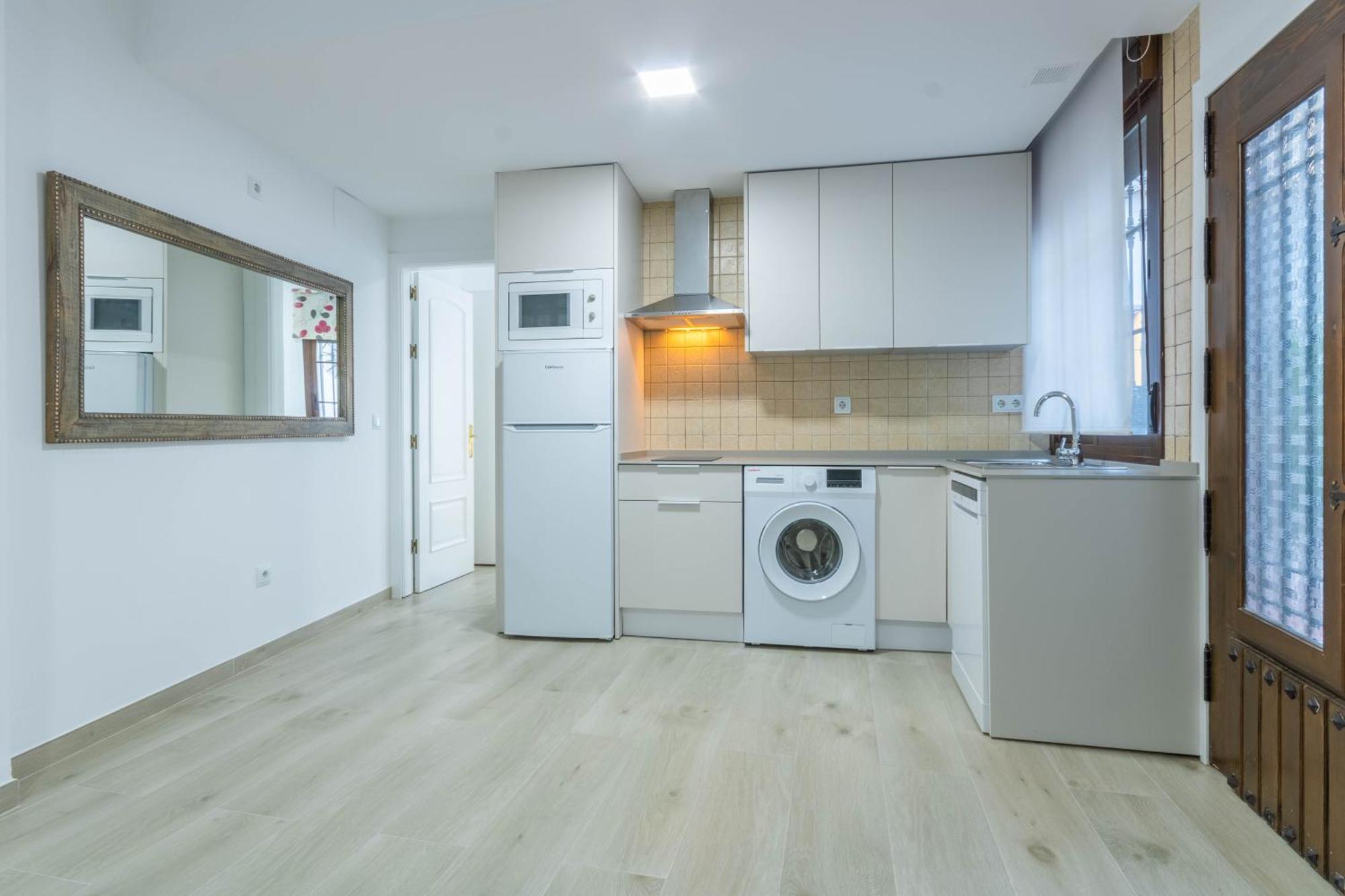 Jazmin. En El Centro De Cordoba. Apartamento