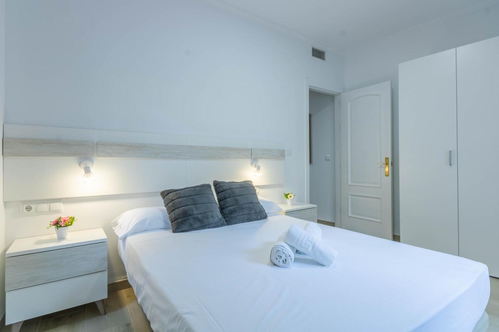 Jazmin. En El Centro De Cordoba. Apartamento *