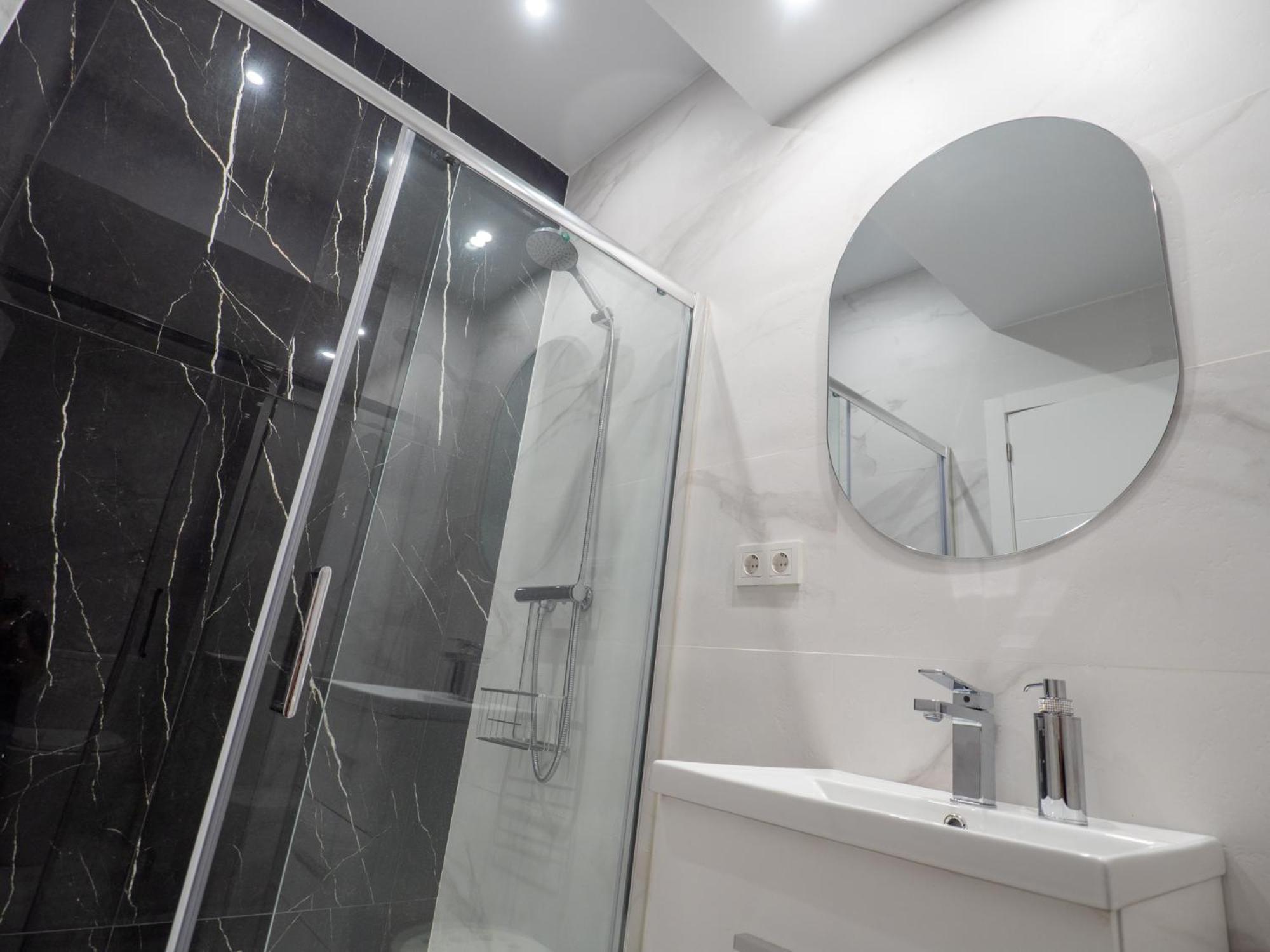 Bhost - Conde Apartment *