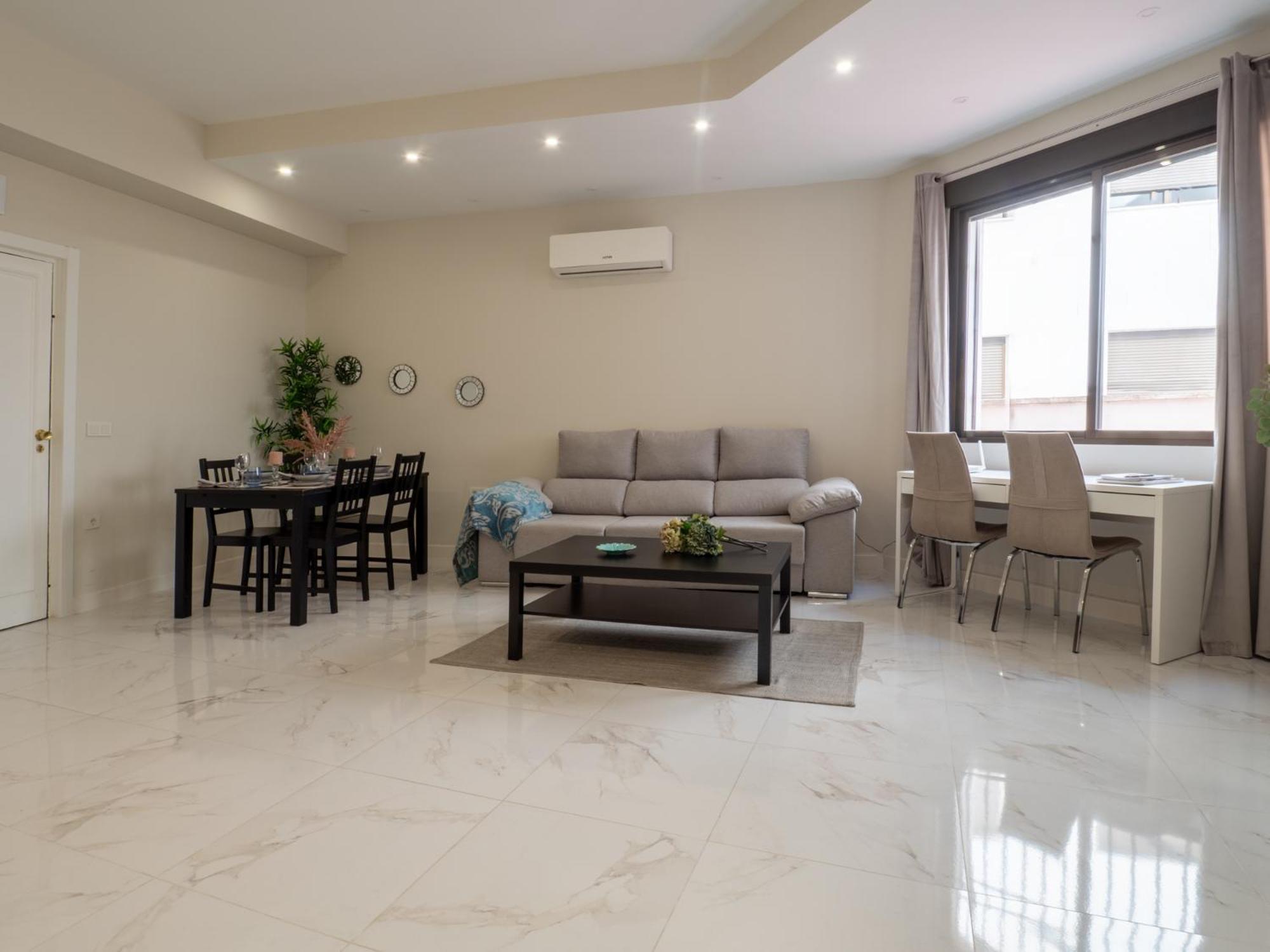 Bhost - Conde Apartment *
