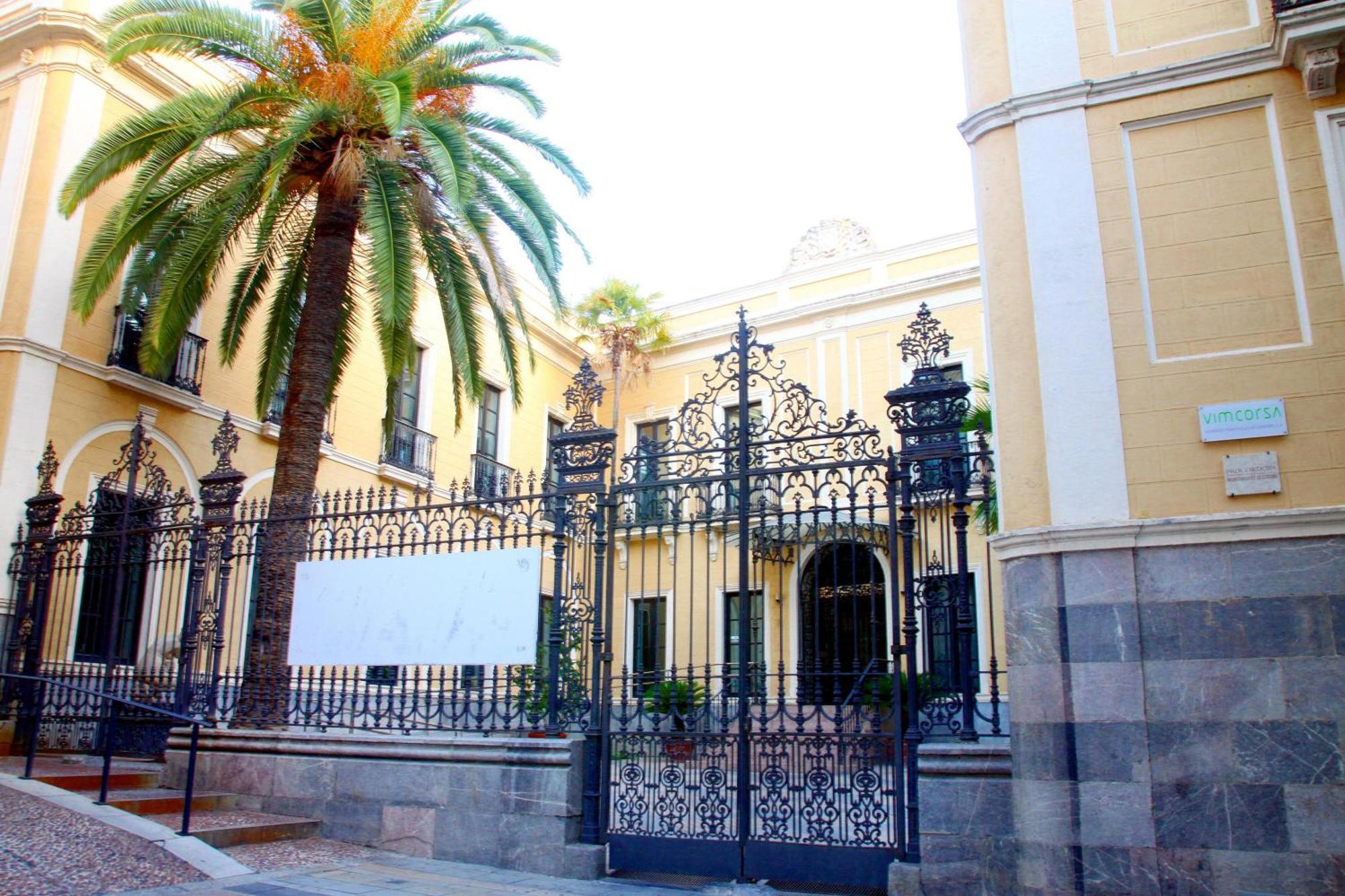Santa Ana Free Parking Center * Cordoba
