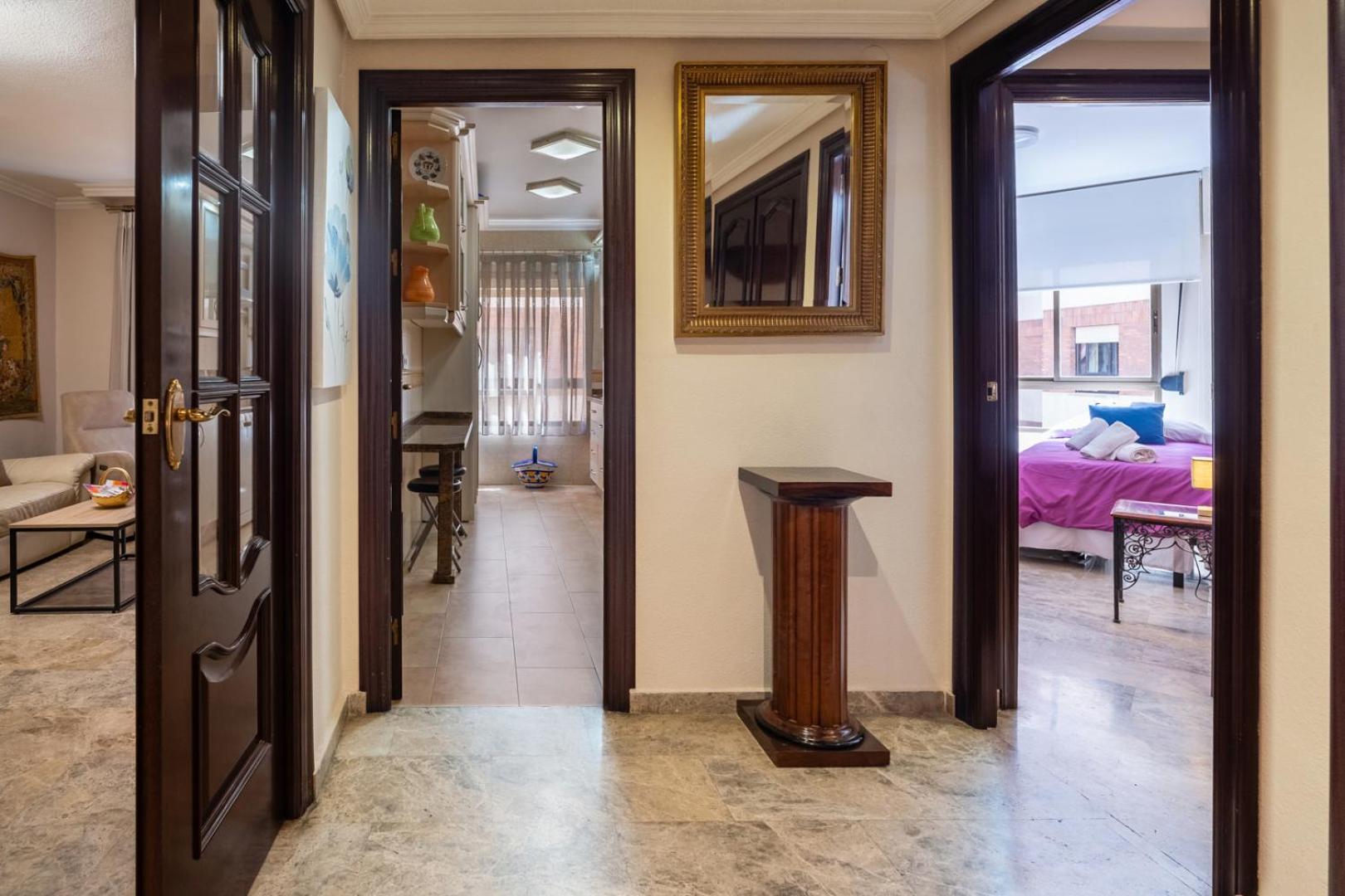 Gran En El Centro Con Parking Gratis Apartamento *