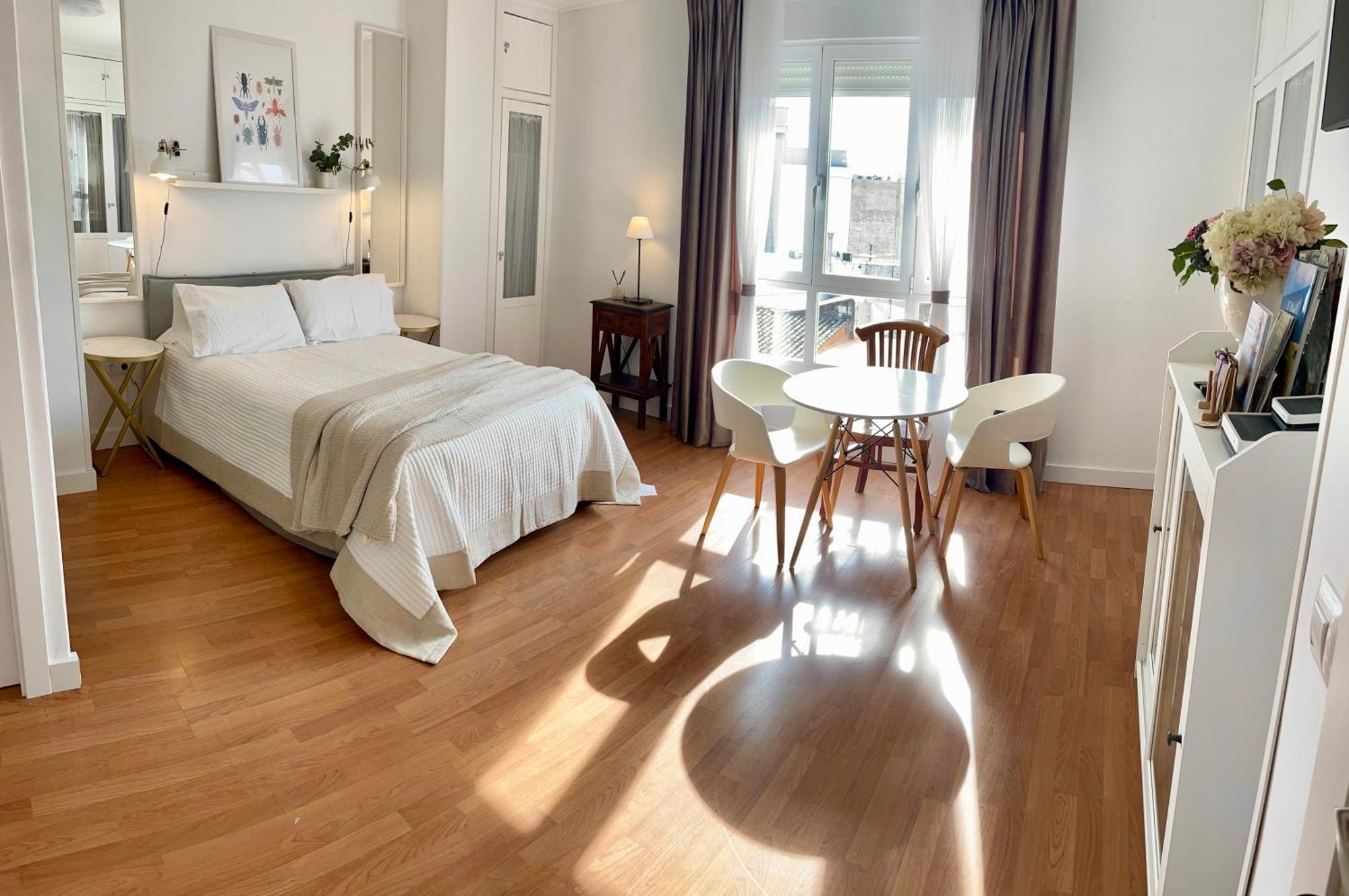 ático Luz De Parking Gratis Apartamento *