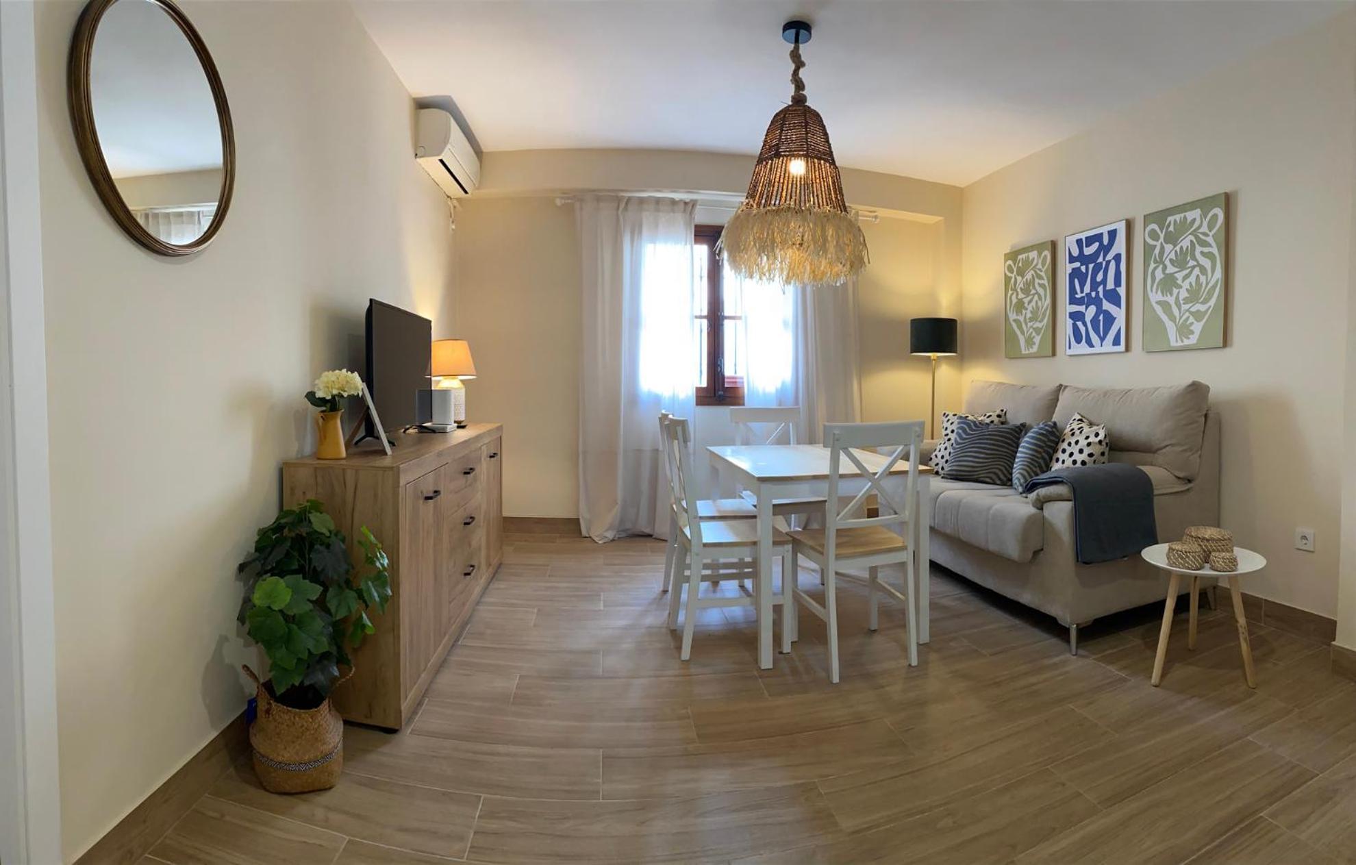 Deanes Apartment *