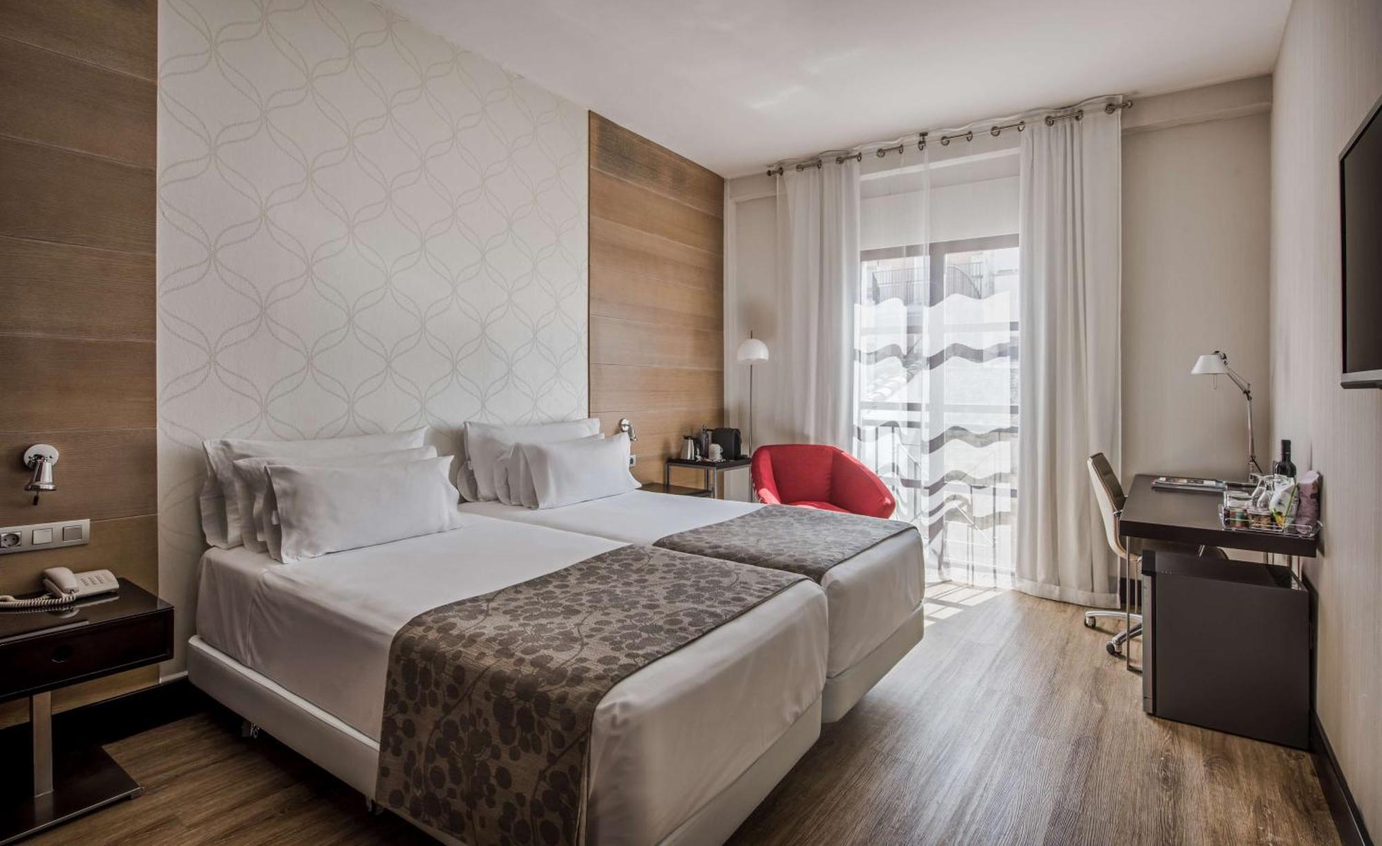 Nh Collection Amistad Hotel