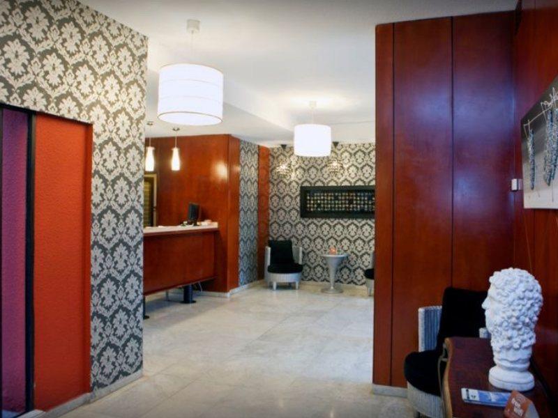 Colon Hotel 2*