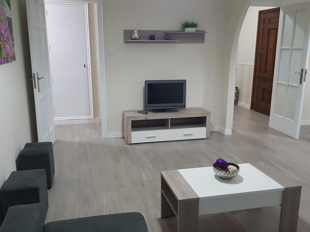 Eduardo Lucena 5, Medina Azahara Apartamento *