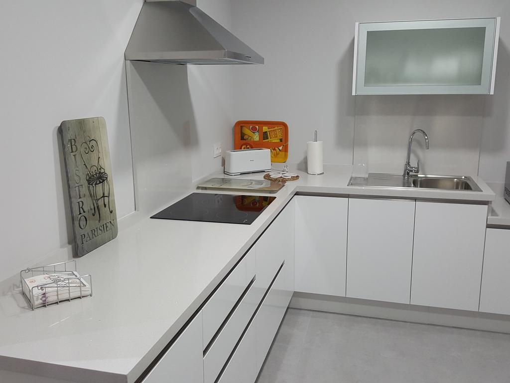 Apartamento Eduardo Lucena 5, Medina Azahara *