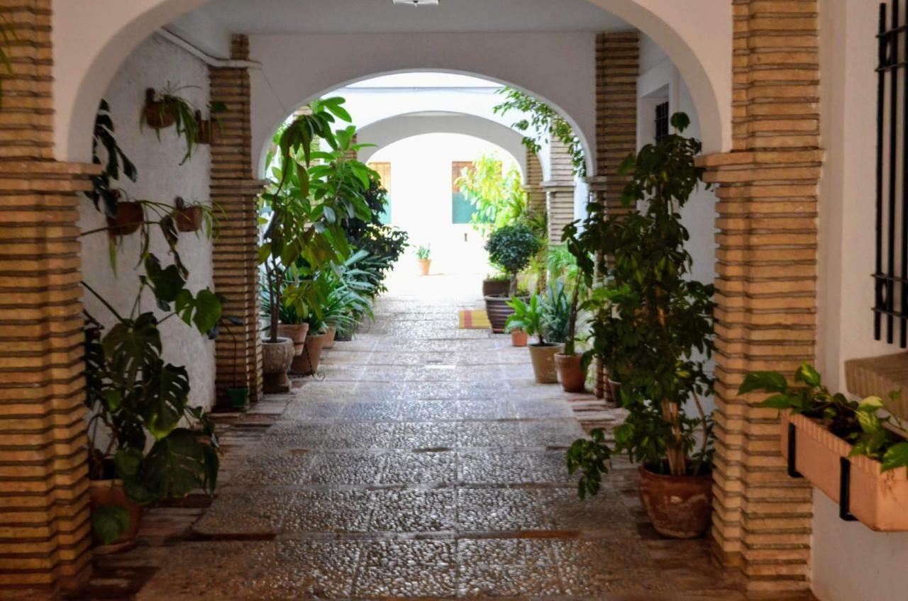 El Patio De La Aljama *