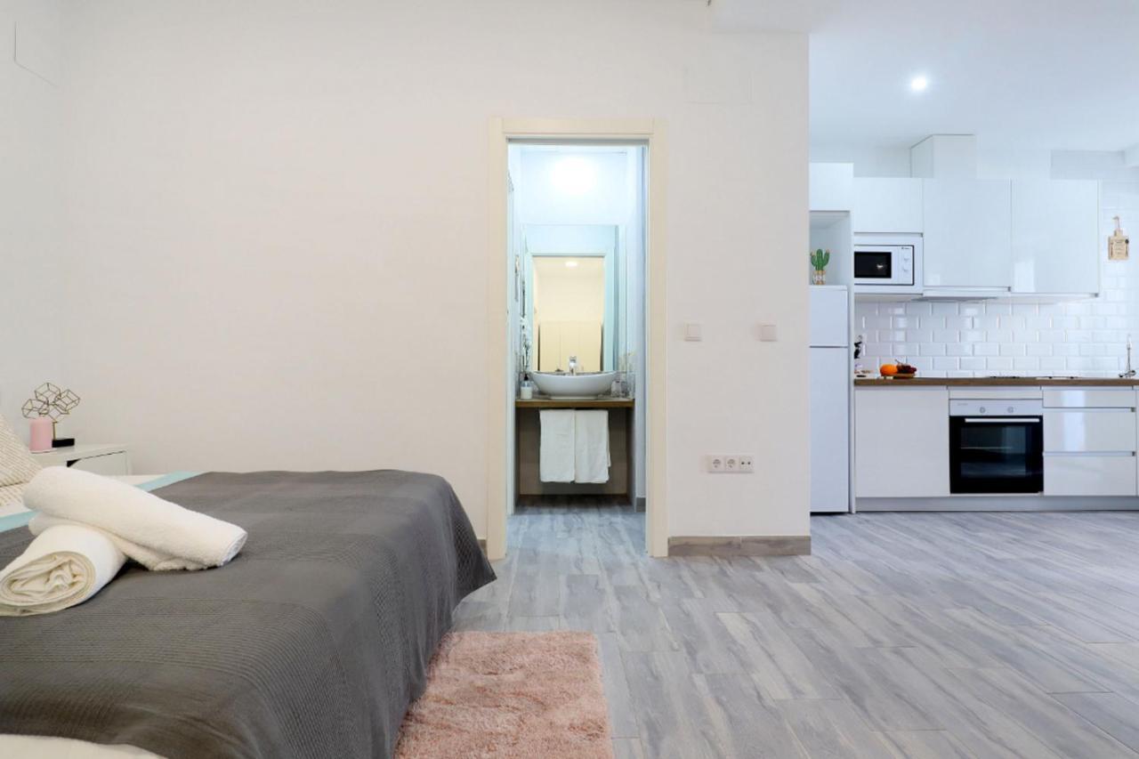 Acogedor Loft En Bajo Centrico Con Parking Wifi Apartamento