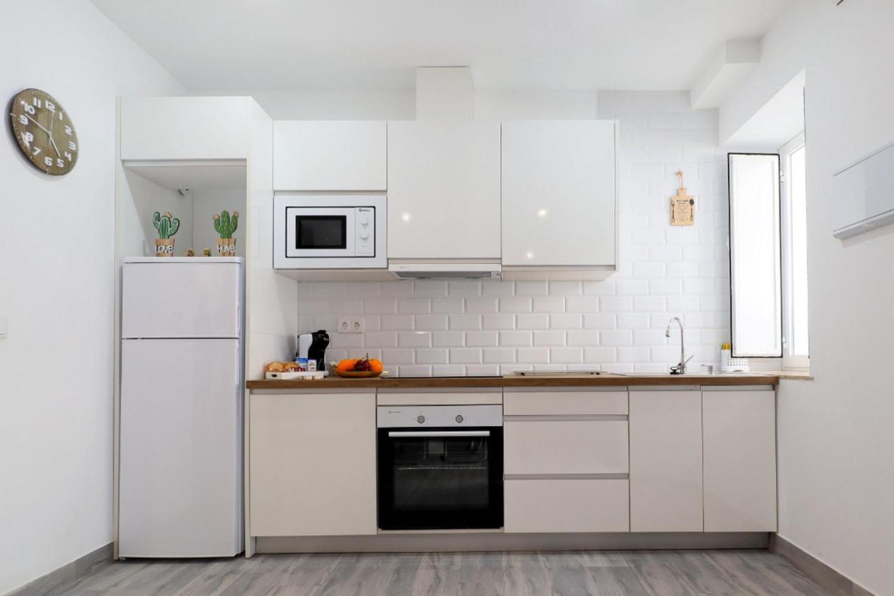 Acogedor Loft En Bajo Centrico Con Parking Wifi * Córdoba