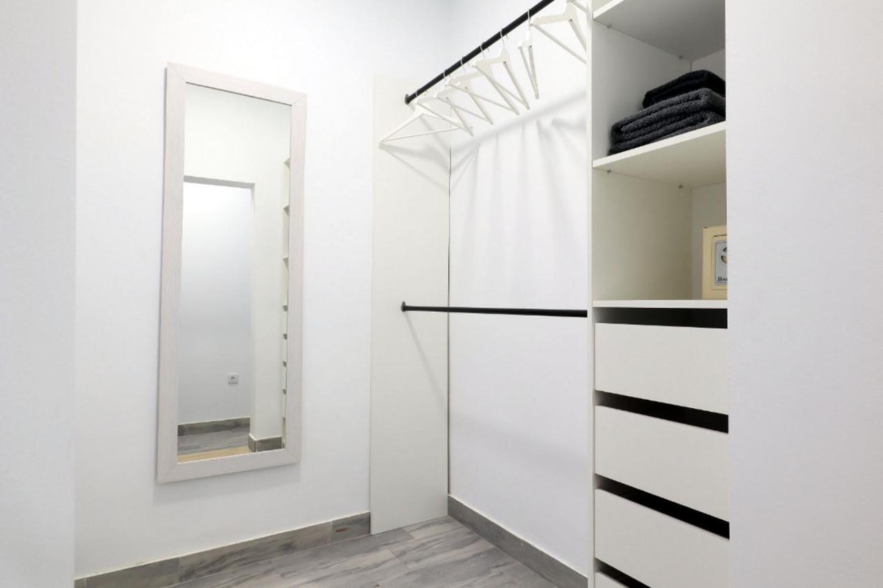 Apartamento Acogedor Loft En Bajo Centrico Con Parking Wifi *