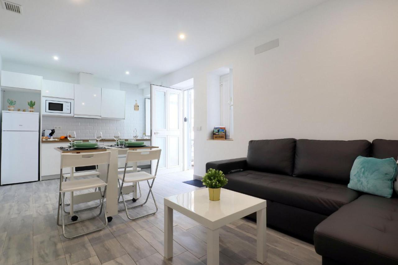 Apartamento Acogedor Loft En Bajo Centrico Con Parking Wifi Córdoba