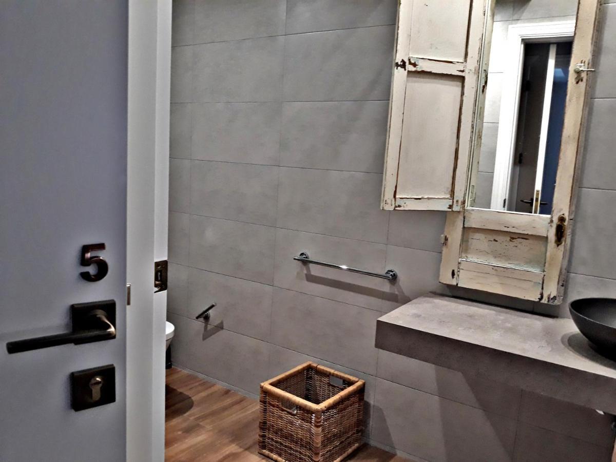 Urban El Postigo Homestay *