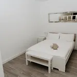 Nuevo Y Comodo Loft Junto A La Mezquita