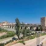 Beautiful Apartment In Cordoba With Kitchenette